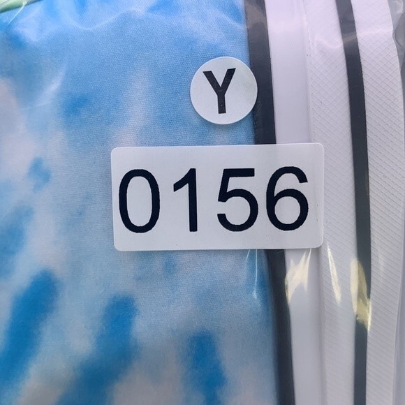 Converse Chuck Taylor All Star Hi 'Tie Dye Color-Block' Men's Sneaker - Size: 9 - Picture 15 of 15